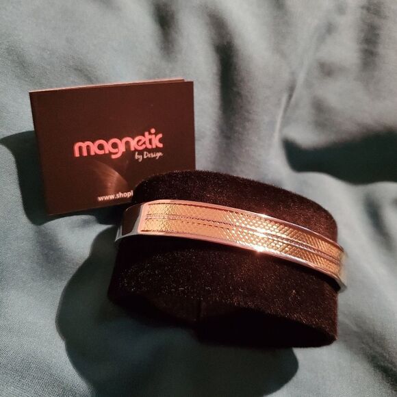 Magnetic Bracelet   - Picture 5 of 12